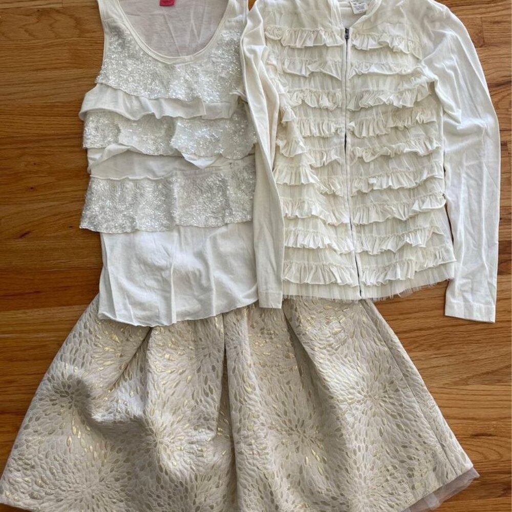 NWT Girls  3 piece outfit